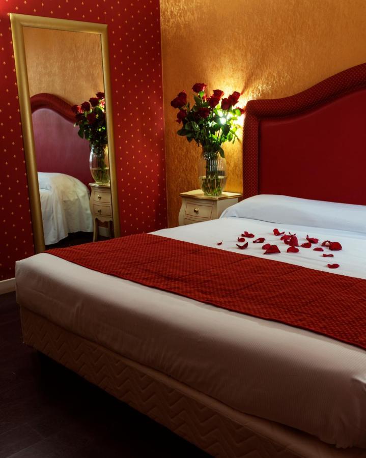 Hotel - Motel Flower グロペッロ カイローリ エクステリア 写真